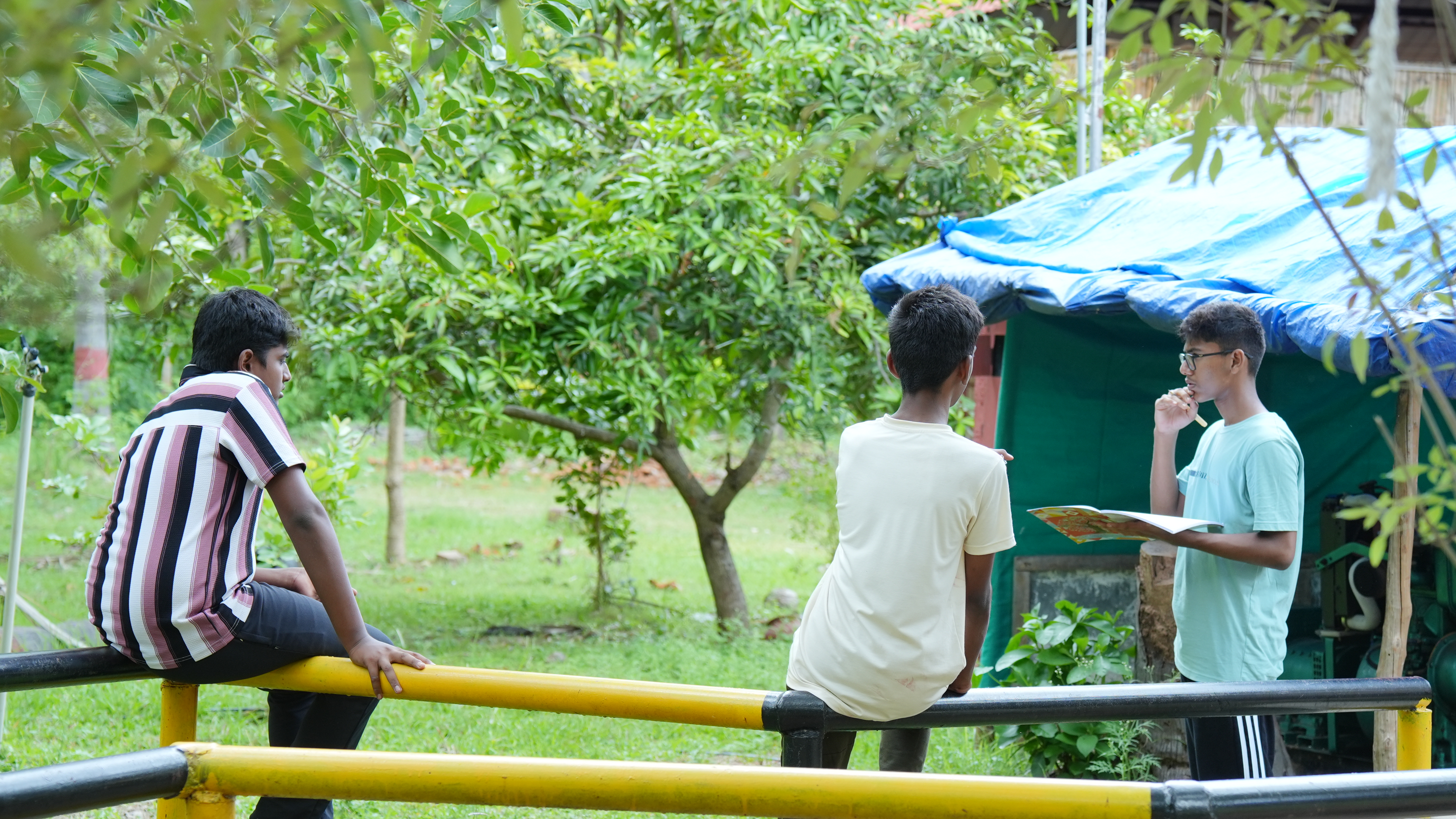 School visit at Iyal Farm — photo 10