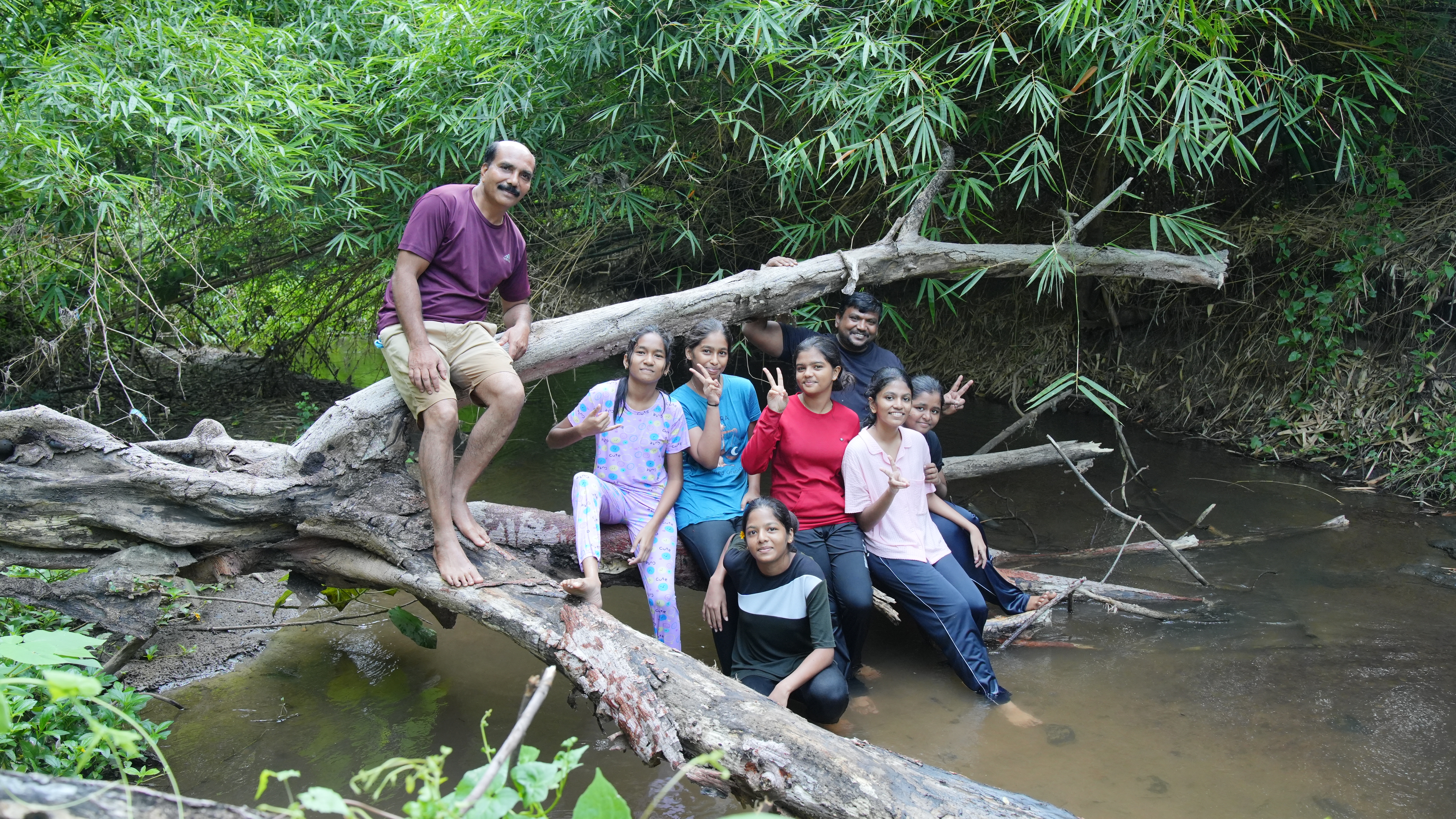 School visit at Iyal Farm — photo 18