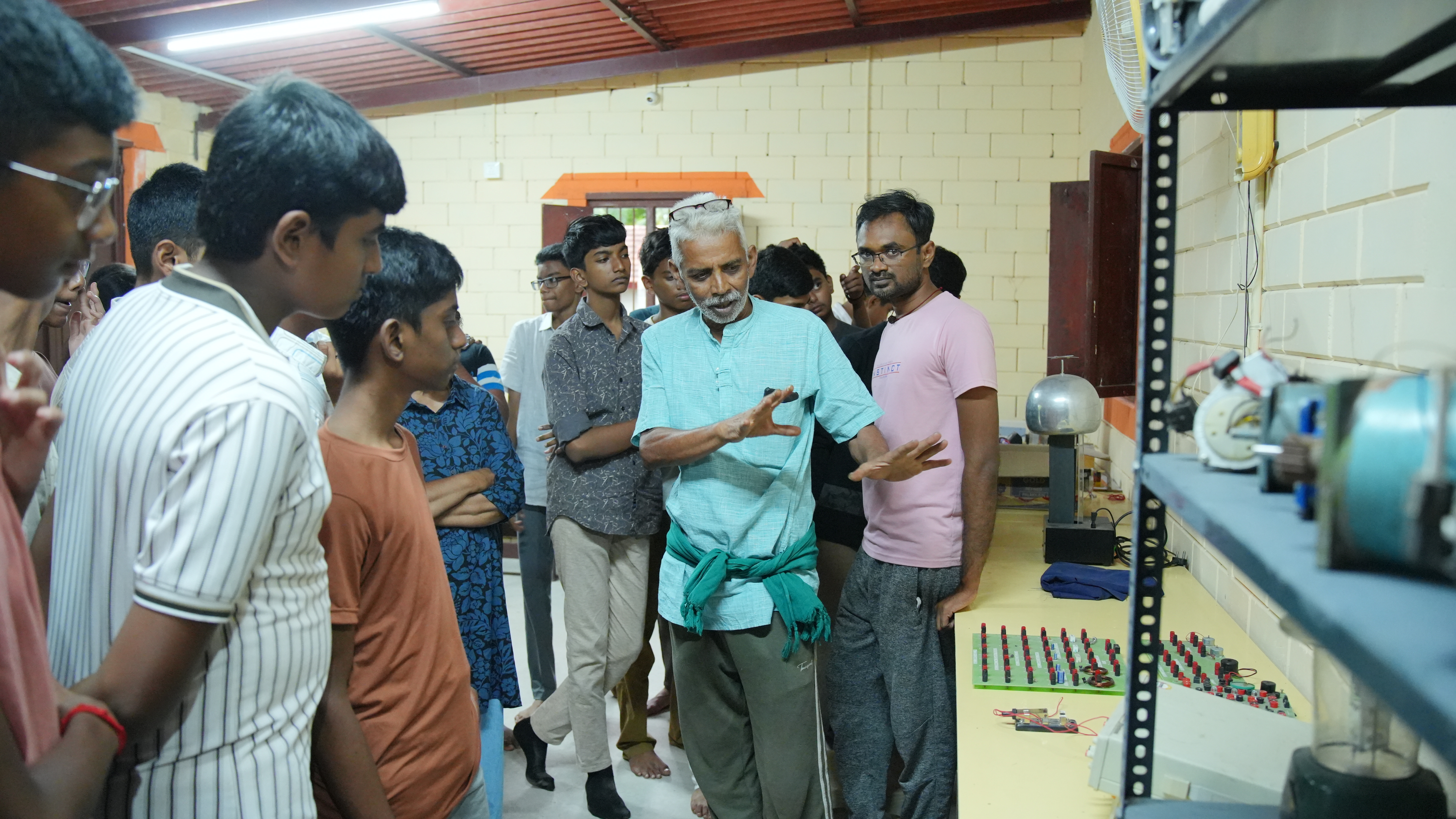 School visit at Iyal Farm — photo 25