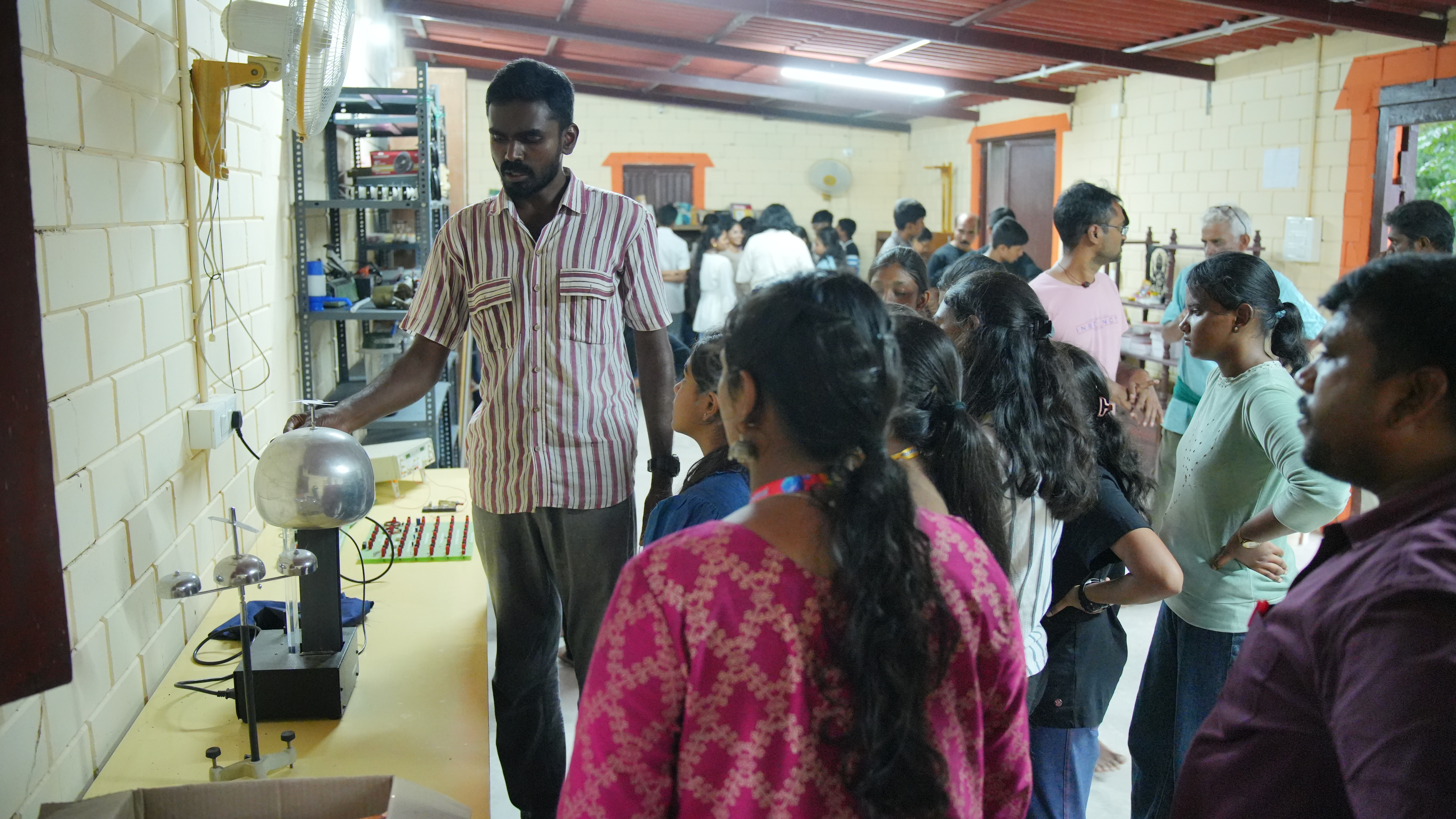 School visit at Iyal Farm — photo 27